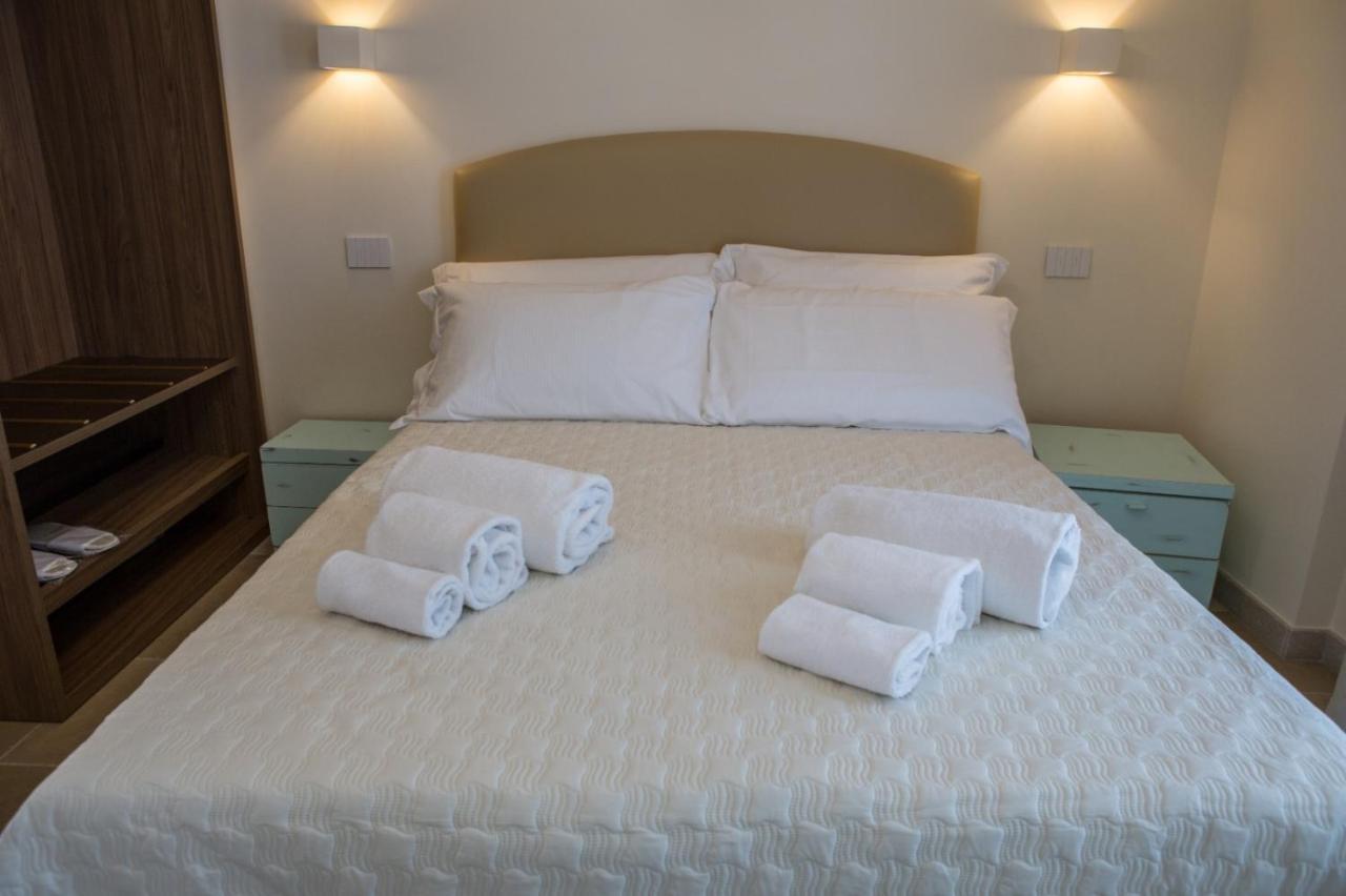 B&B Borgo Marinaro Порто-Сан-Джорджо Экстерьер фото